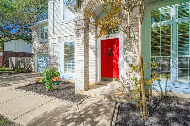 $2,550 | 2812 Little Elm Trail, Cedar Park, TX 78613