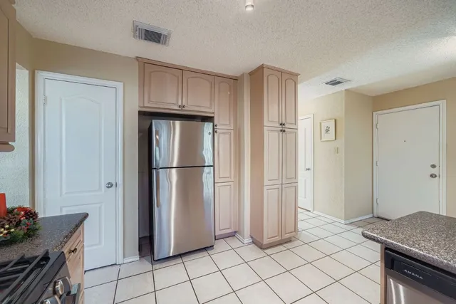 $2,550 | 2812 Little Elm Trail, Cedar Park, TX 78613