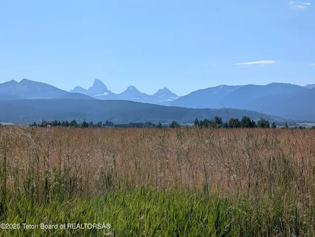 $395,000 | 2350 Snow Crest Ranch Drive, Driggs, ID 83422