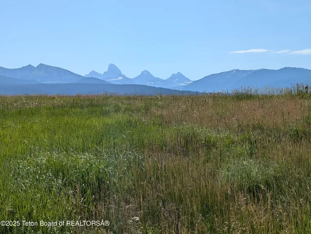 $395,000 | 2350 Snow Crest Ranch Drive, Driggs, ID 83422