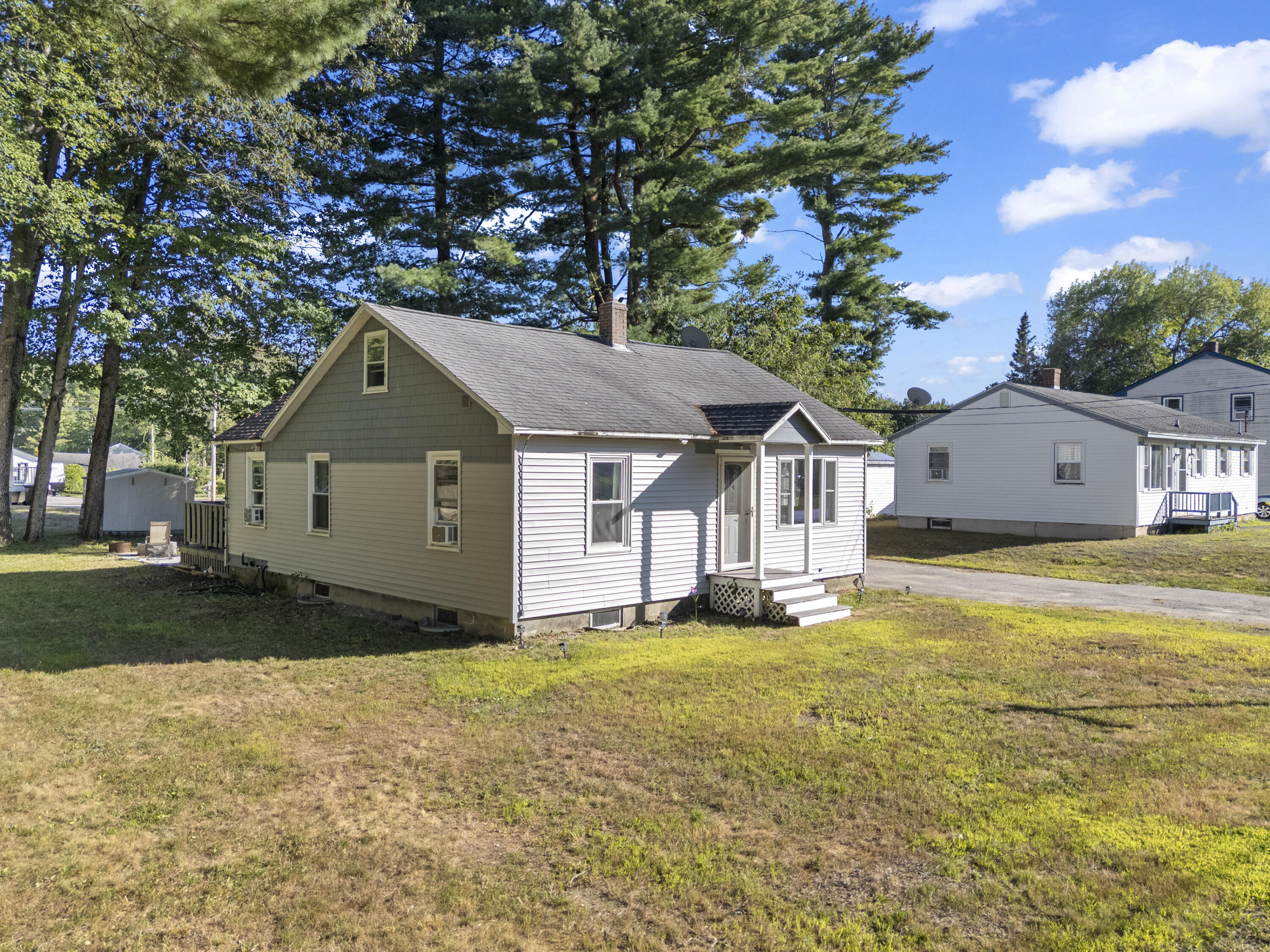 31 Bonython Avenue Saco, ME 04072 - Photo 8 of 52 31 Bonython Ave_106