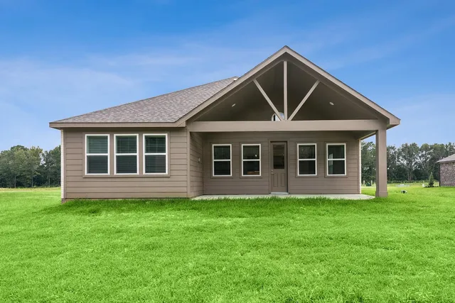 $354,000 | 1050 Tarkington Timbers Drive, Cleveland, TX 77327