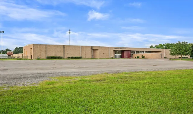 $354,000 | 1050 Tarkington Timbers Drive, Cleveland, TX 77327