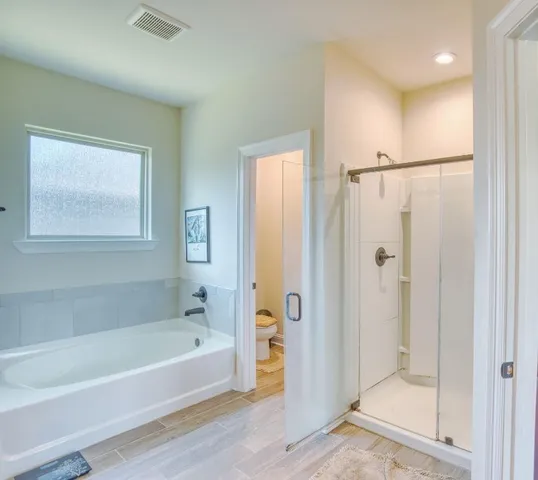 $2,400 | 211 Zachary Ln Bridge, Bridge City, TX 77611