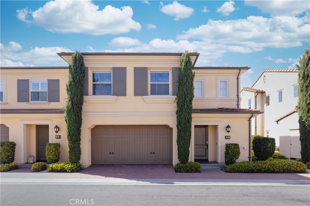 95 Overbrook Irvine, CA 92620 - Photo 1 of 1 a front view of a building