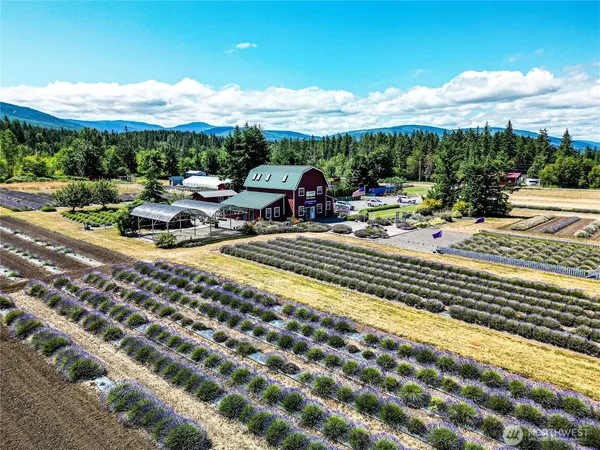 $1,440,000 | 274154 Highway 101, Sequim, WA 98382