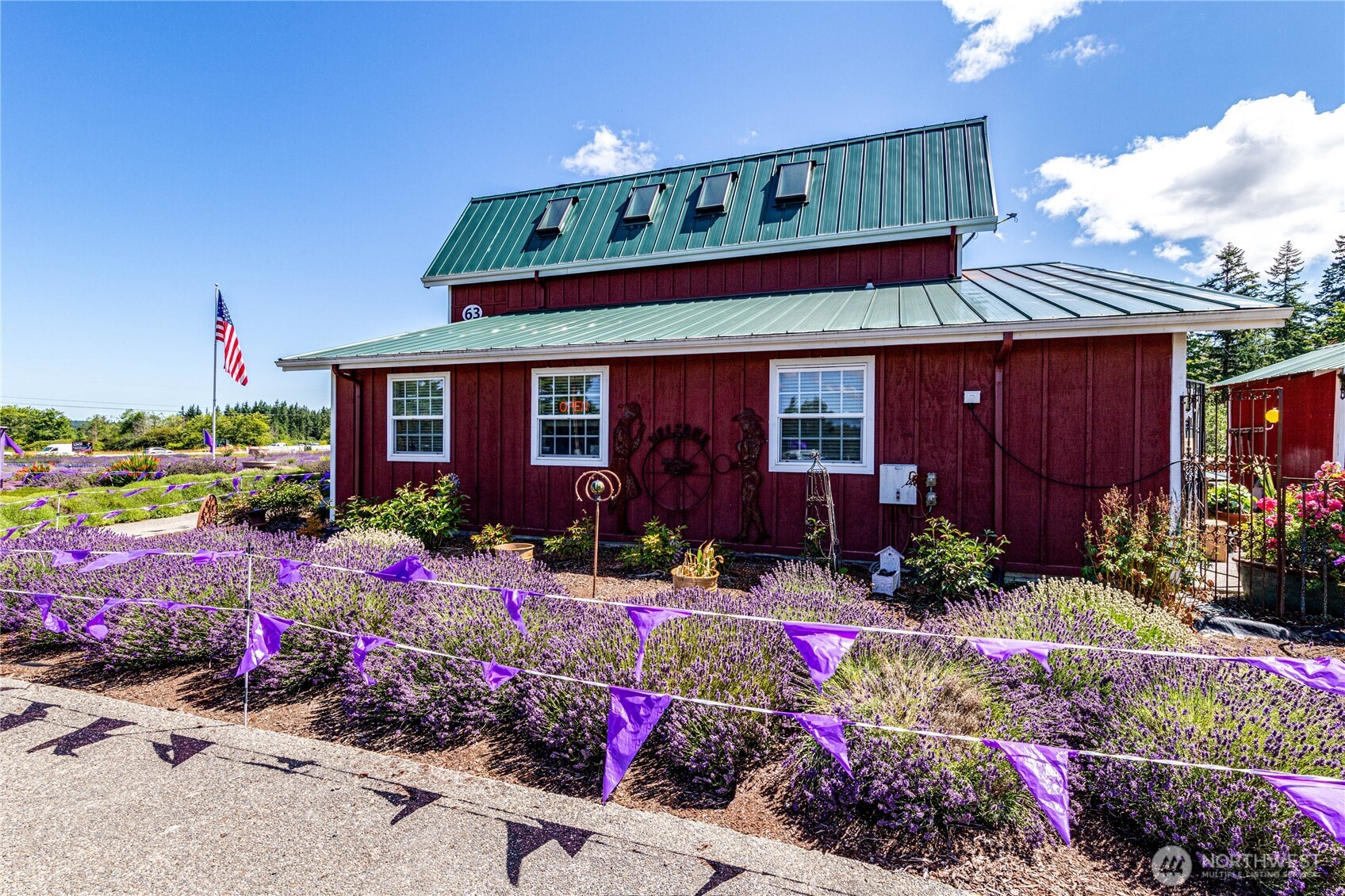 274154 Highway 101 Sequim, WA 98382 - Photo 10 of 39