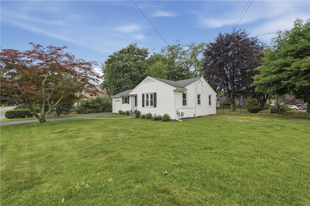 76 Beverly Road East Providence, RI 02915 - Photo 44 of 45