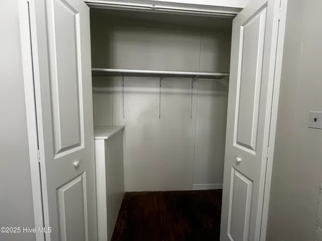 $1,550 | 202 Meares Street, Wilmington, NC 28401