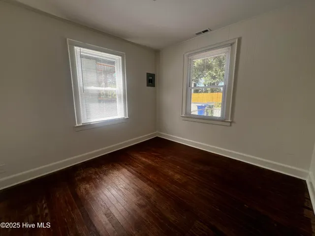 $1,550 | 202 Meares Street, Wilmington, NC 28401