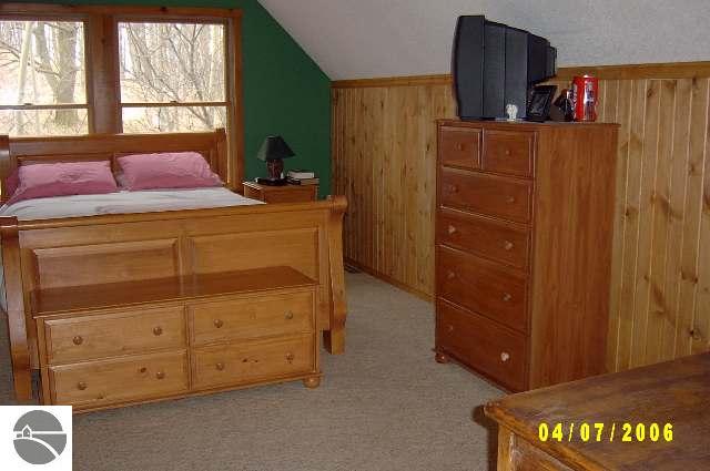 1260 Smith Road Traverse City, MI 49696 - Photo 4 of 9 1670342-3.JPG