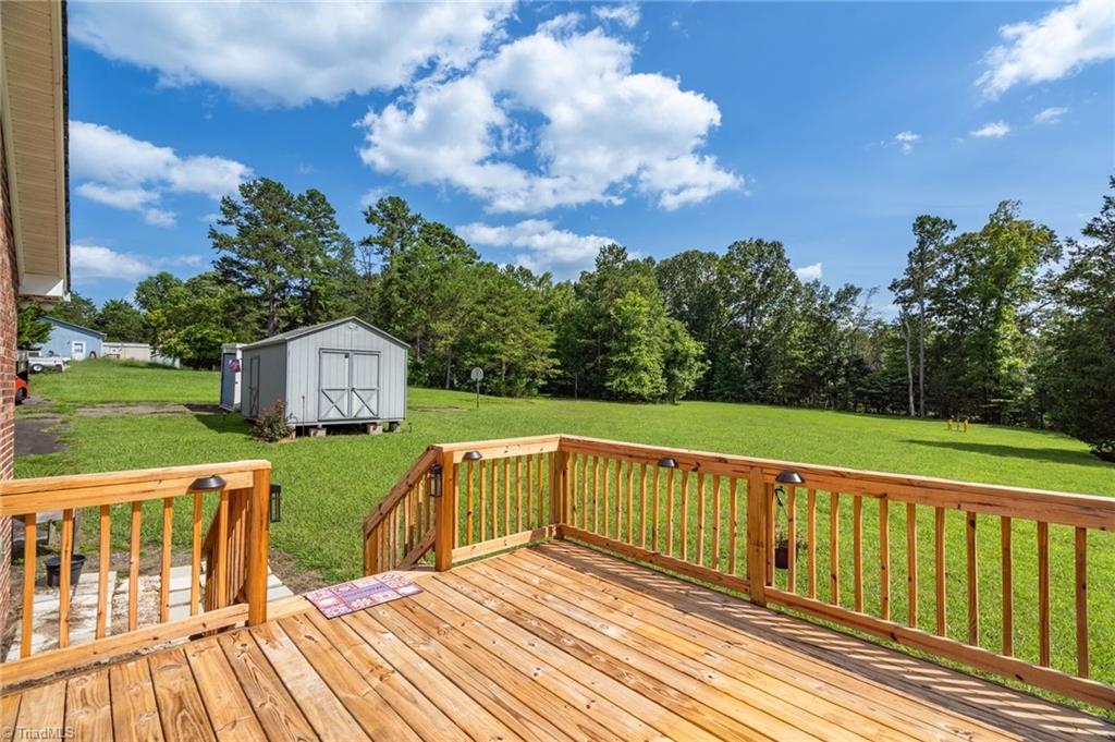 5597 Wagoner Road Trinity, NC 27370 - Photo 23 of 41