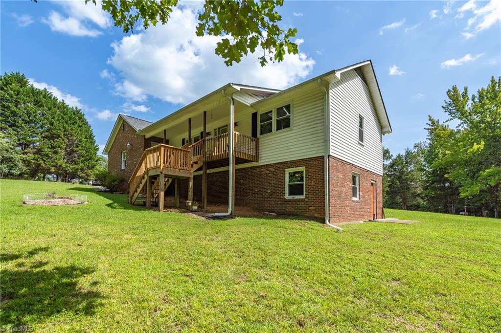 5597 Wagoner Road Trinity, NC 27370 - Photo 3 of 41