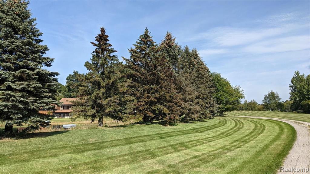 8475 East Carpenter Road Davison, MI 48423 - Photo 15 of 38