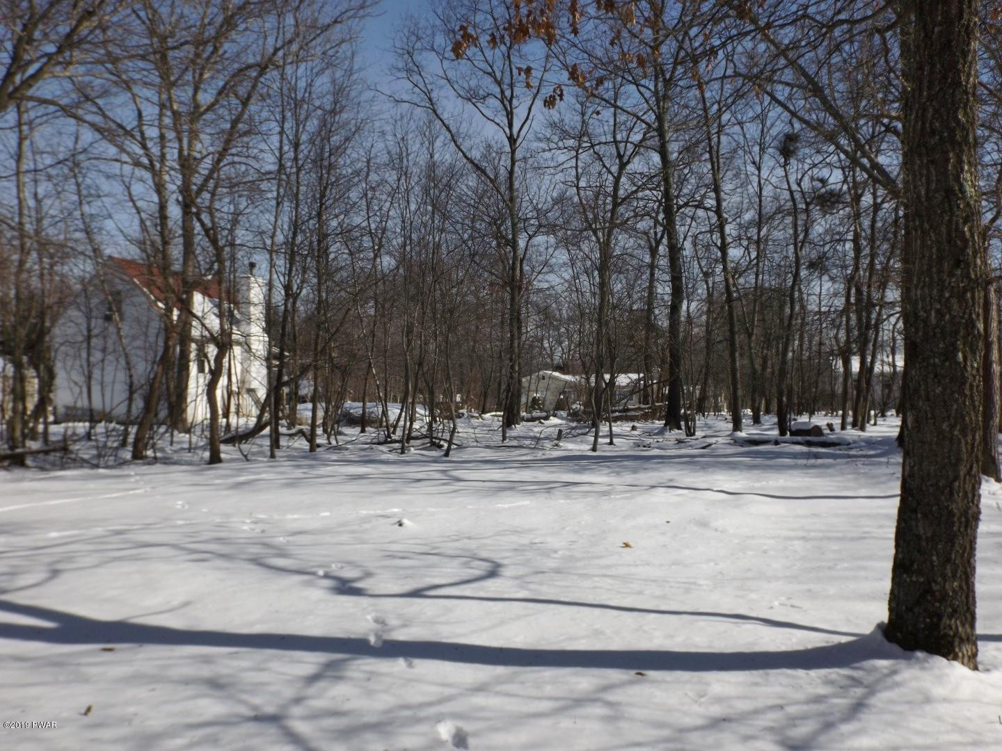 109 Heather Hill Road Dingmans Ferry, PA 18328 - Photo 4 of 25