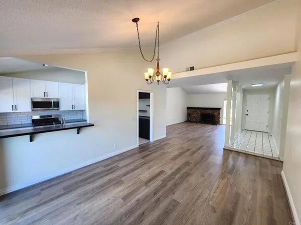 $5,200 | 80 North Lucas Court, Thousand Oaks, CA 91320