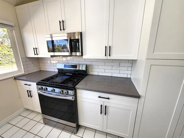 $5,200 | 80 North Lucas Court, Thousand Oaks, CA 91320