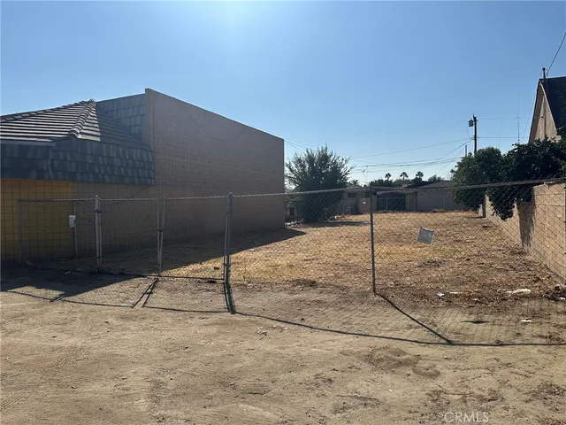 a backyard of a house