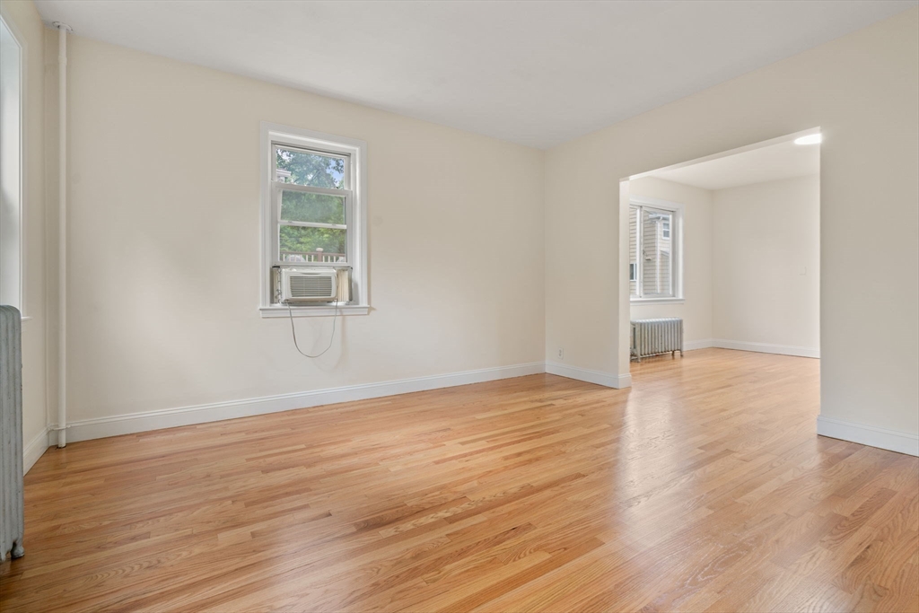 10 Frances Street, Unit 10 Newton, MA 02461 - Photo 13 of 16