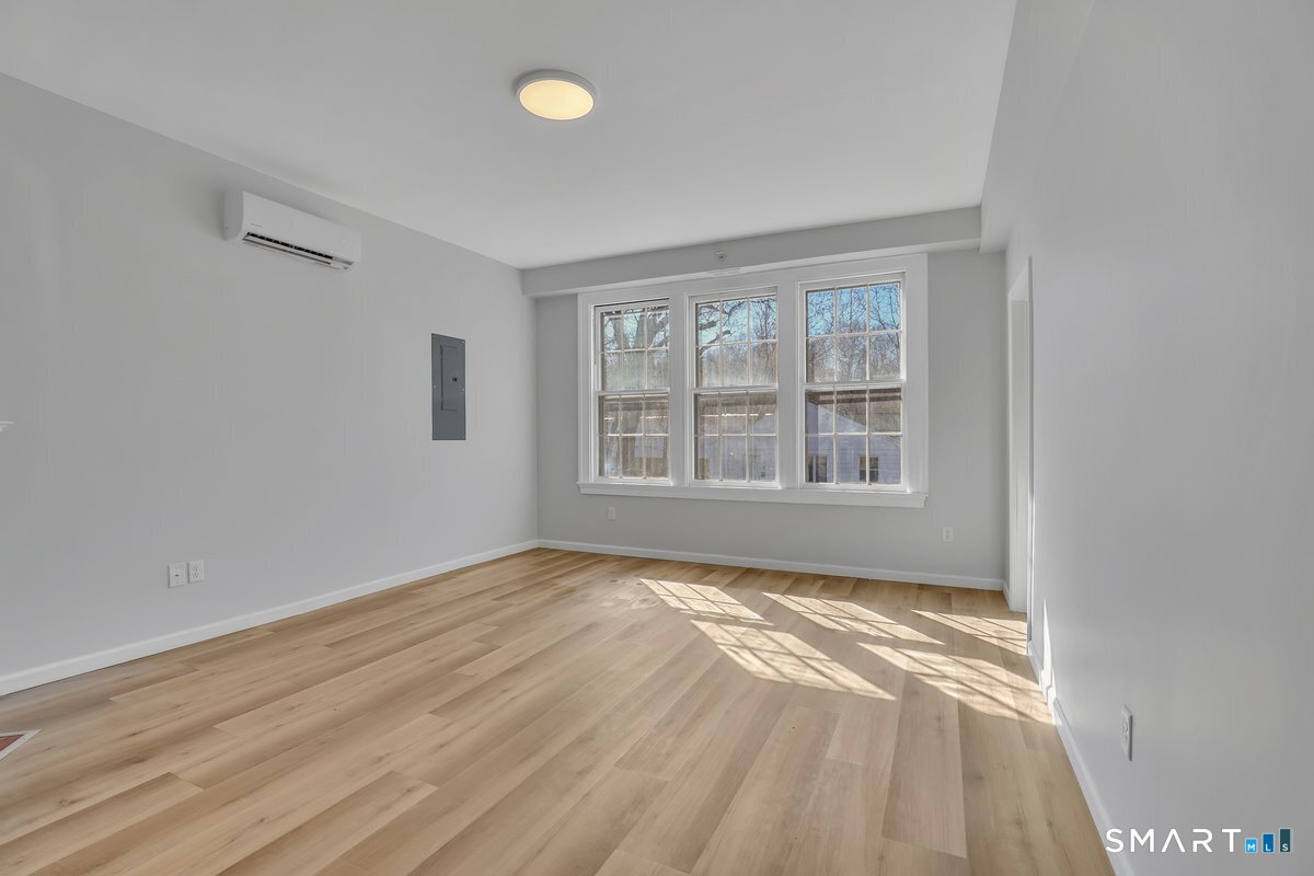 192 Hartford Road, Unit B Manchester, CT 06040 - Photo 6 of 10