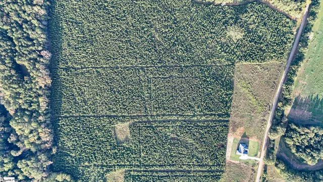 $210,000 | 695 Young Road, Clinton, SC 29325