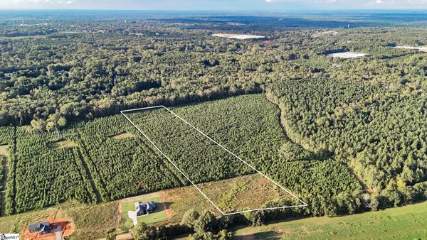$199,000 | 695 Young Road, Clinton, SC 29325