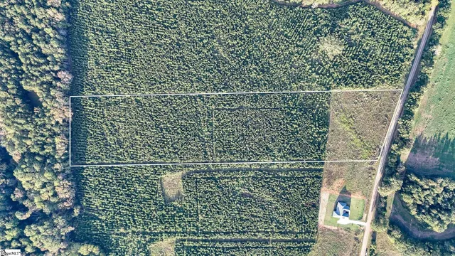 $210,000 | 695 Young Road, Clinton, SC 29325