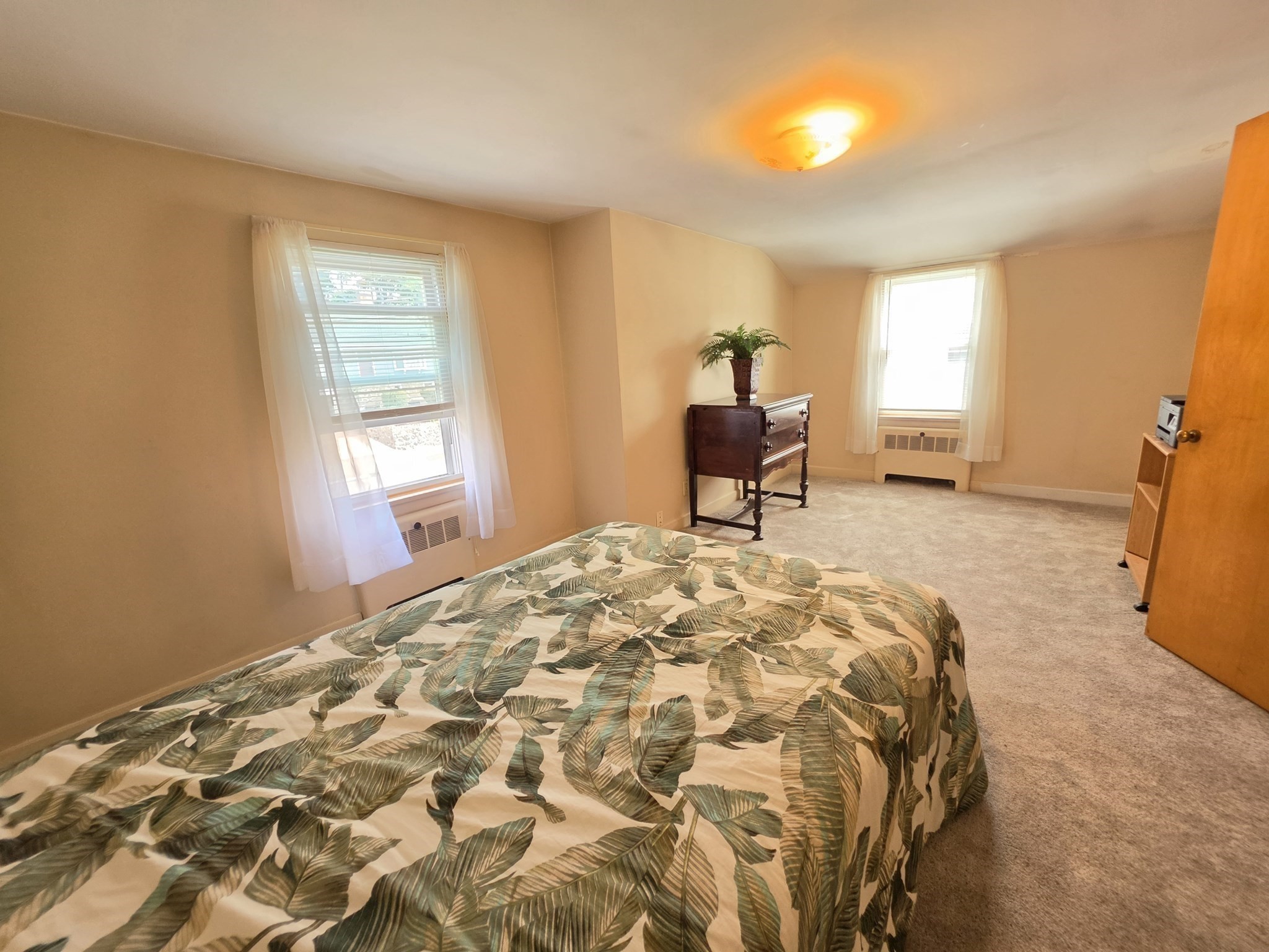 4 Edgemere Road Lynn, MA 01904 - Photo 11 of 23 Gallery Image 11