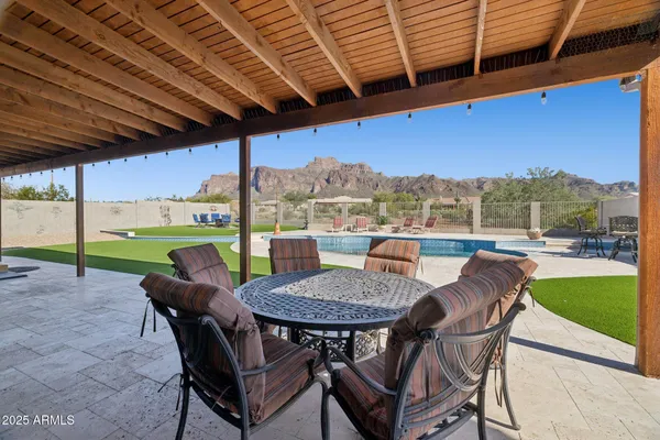$925,000 | 103 South Sixshooter Road, Apache Junction, AZ 85119