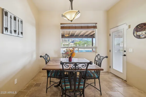 $925,000 | 103 South Sixshooter Road, Apache Junction, AZ 85119