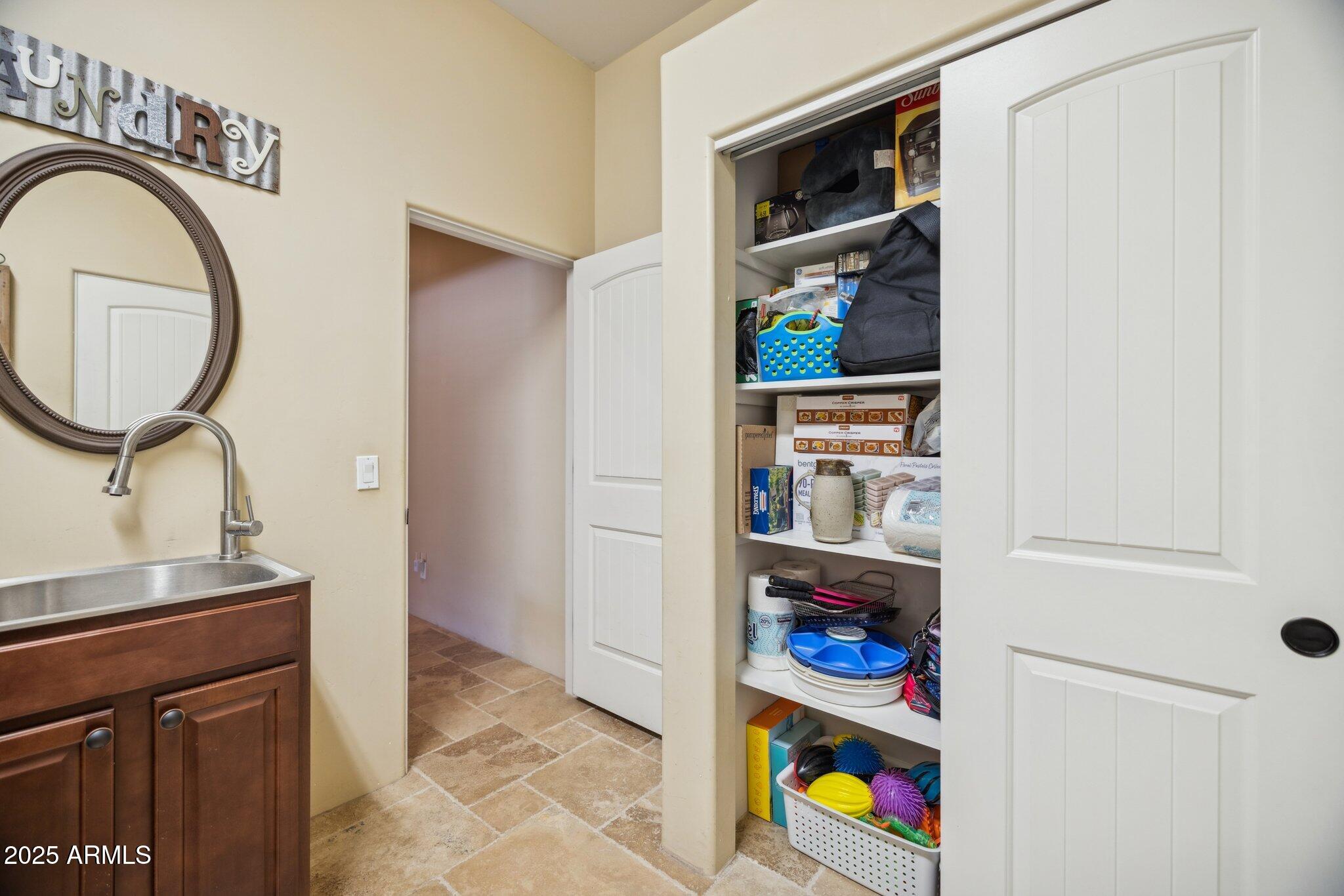 103 South Sixshooter Road Apache Junction, AZ 85119 - Photo 34 of 66 Laundry Room