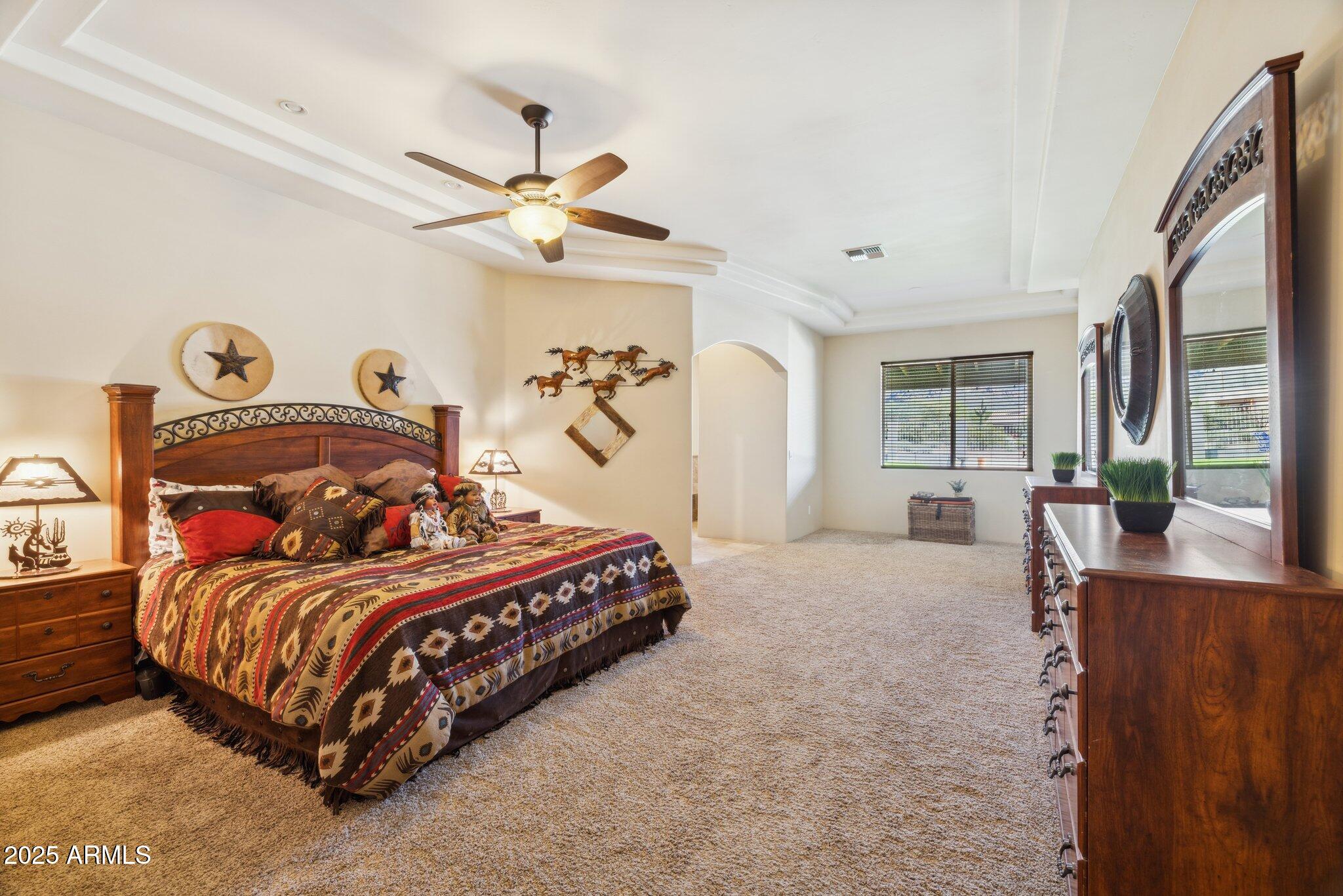 103 South Sixshooter Road Apache Junction, AZ 85119 - Photo 35 of 66 Primary Bedroom