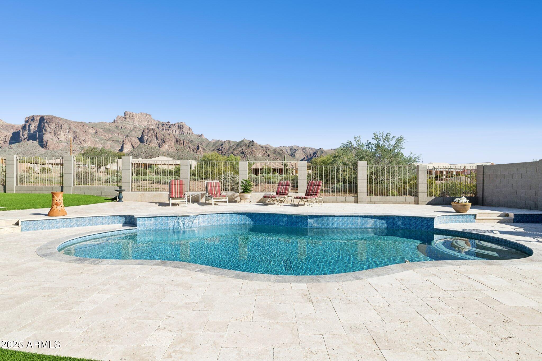 103 South Sixshooter Road Apache Junction, AZ 85119 - Photo 4 of 66 NE direction