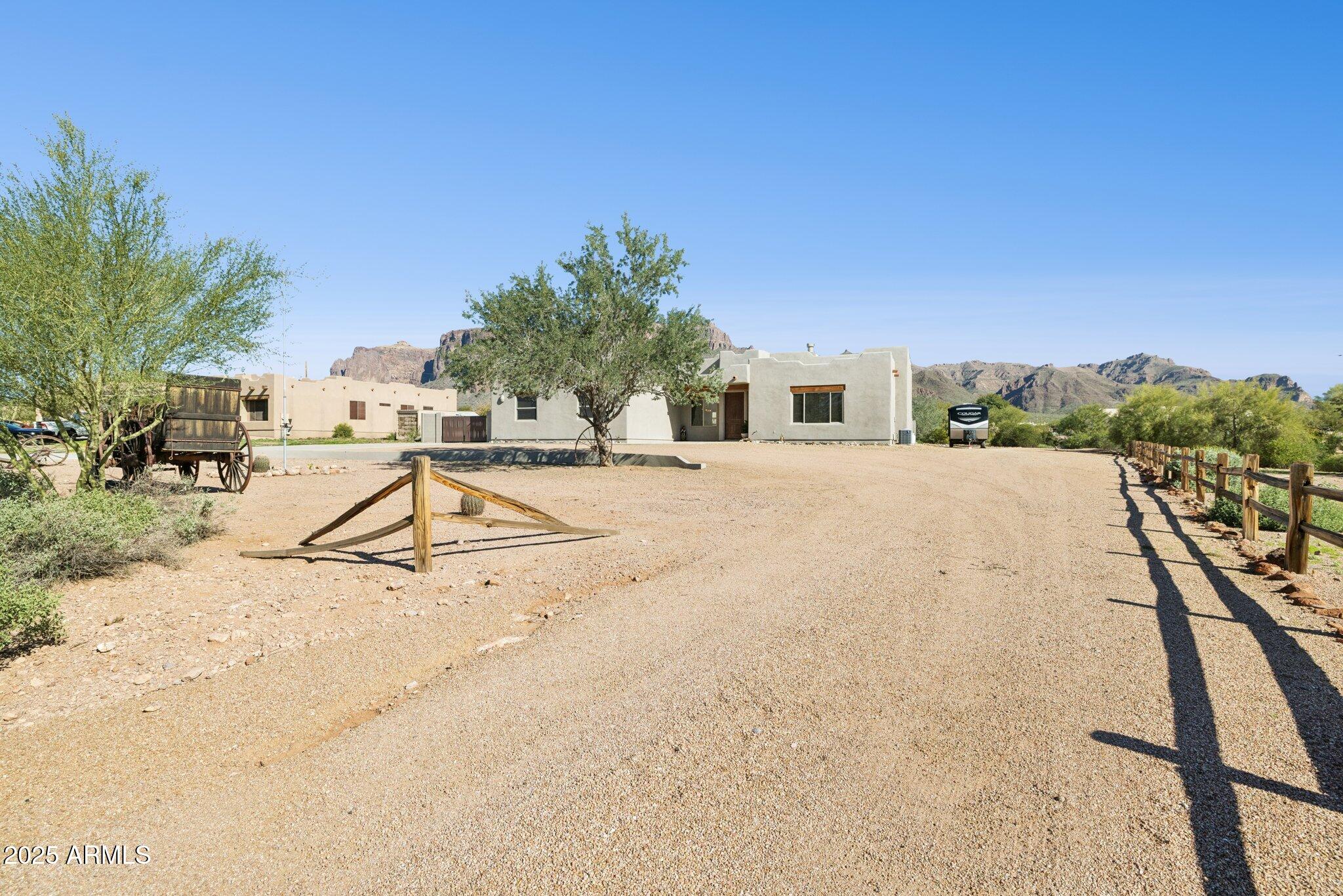103 South Sixshooter Road Apache Junction, AZ 85119 - Photo 7 of 66 1 Acre lot ! 100% buildable