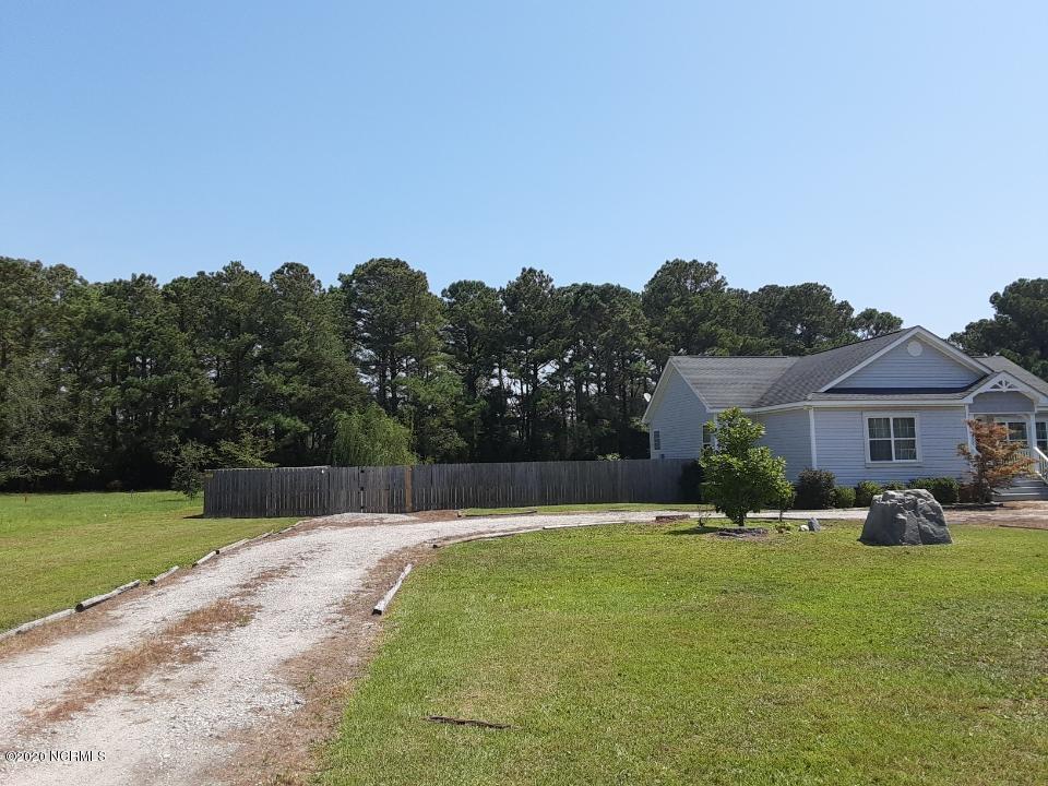 209 Hall Road Newport, NC 28570 - Photo 3 of 42 Front Entrance