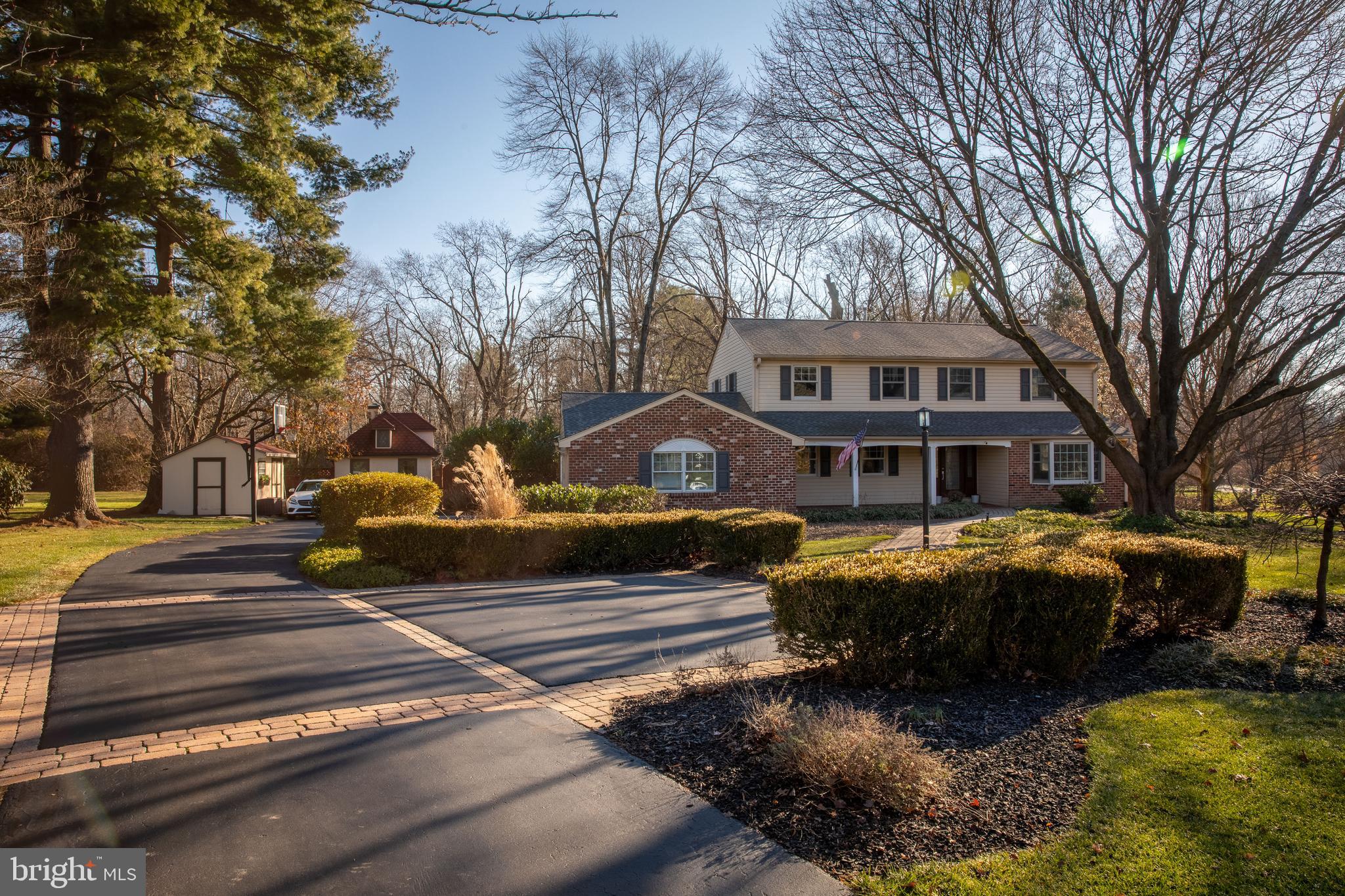1001 Regency Circle Blue Bell, PA 19422 - Photo 2 of 47 Exterior Front