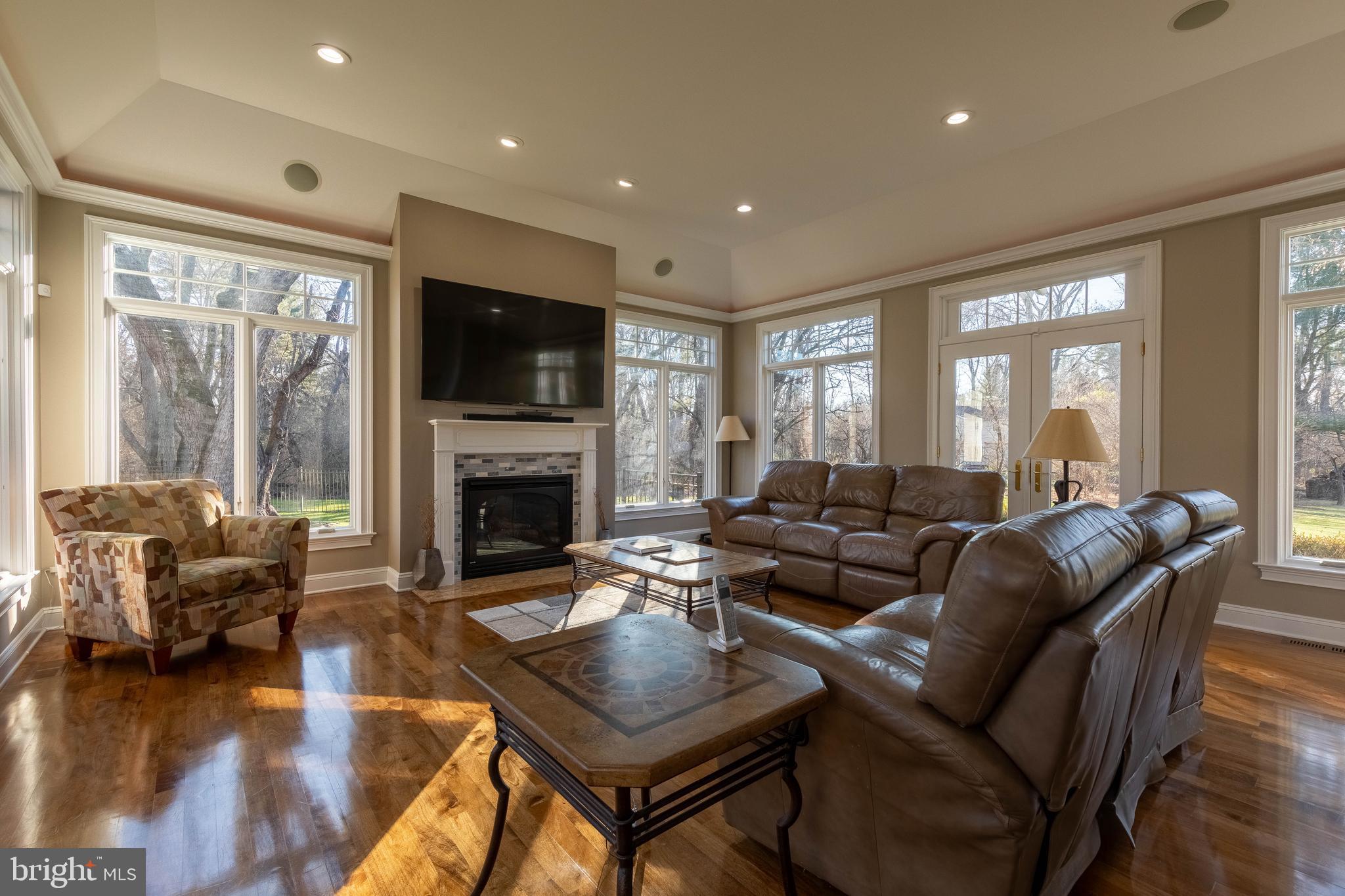 1001 Regency Circle Blue Bell, PA 19422 - Photo 9 of 47 Great Room