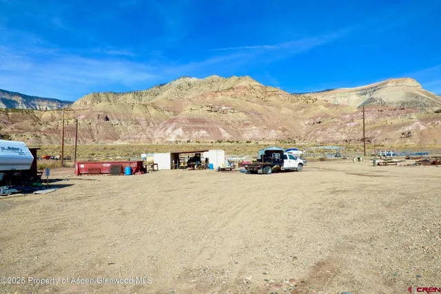 a view of outdoor space with city view