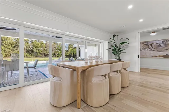 $2,989,000 | 6155 Standing Oaks Lane, Naples, FL 34119