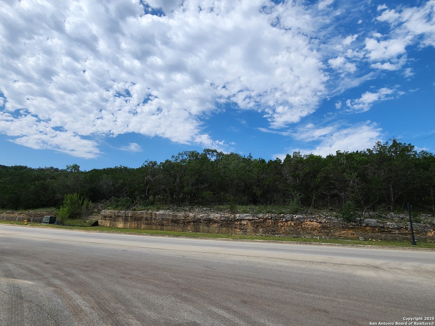 502 Winding Ravine San Antonio, TX 78258 - Photo 7 of 25