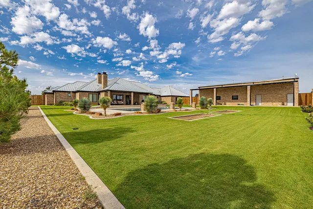 $1,300,000 | 9018 County Road 6850, Lubbock, TX 79407