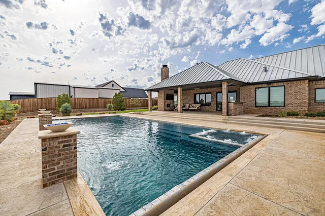 $1,300,000 | 9018 County Road 6850, Lubbock, TX 79407