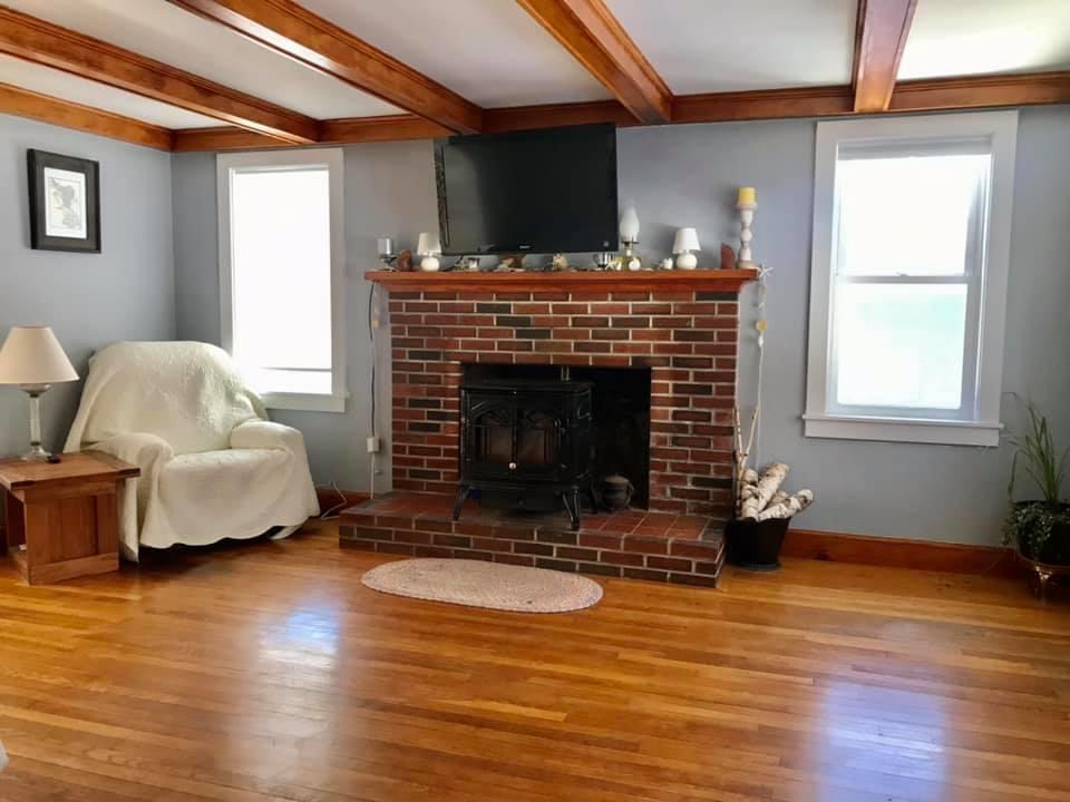 1361 Branch Road Wells, ME 04090 - Photo 8 of 14 1361 living3