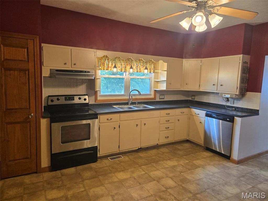 161 West Locust Street Hoyleton, IL 62803 - Photo 12 of 12
