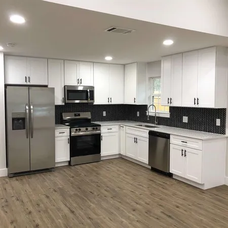 $1,625 | 700 West Parnell Street, Denison, TX 75020