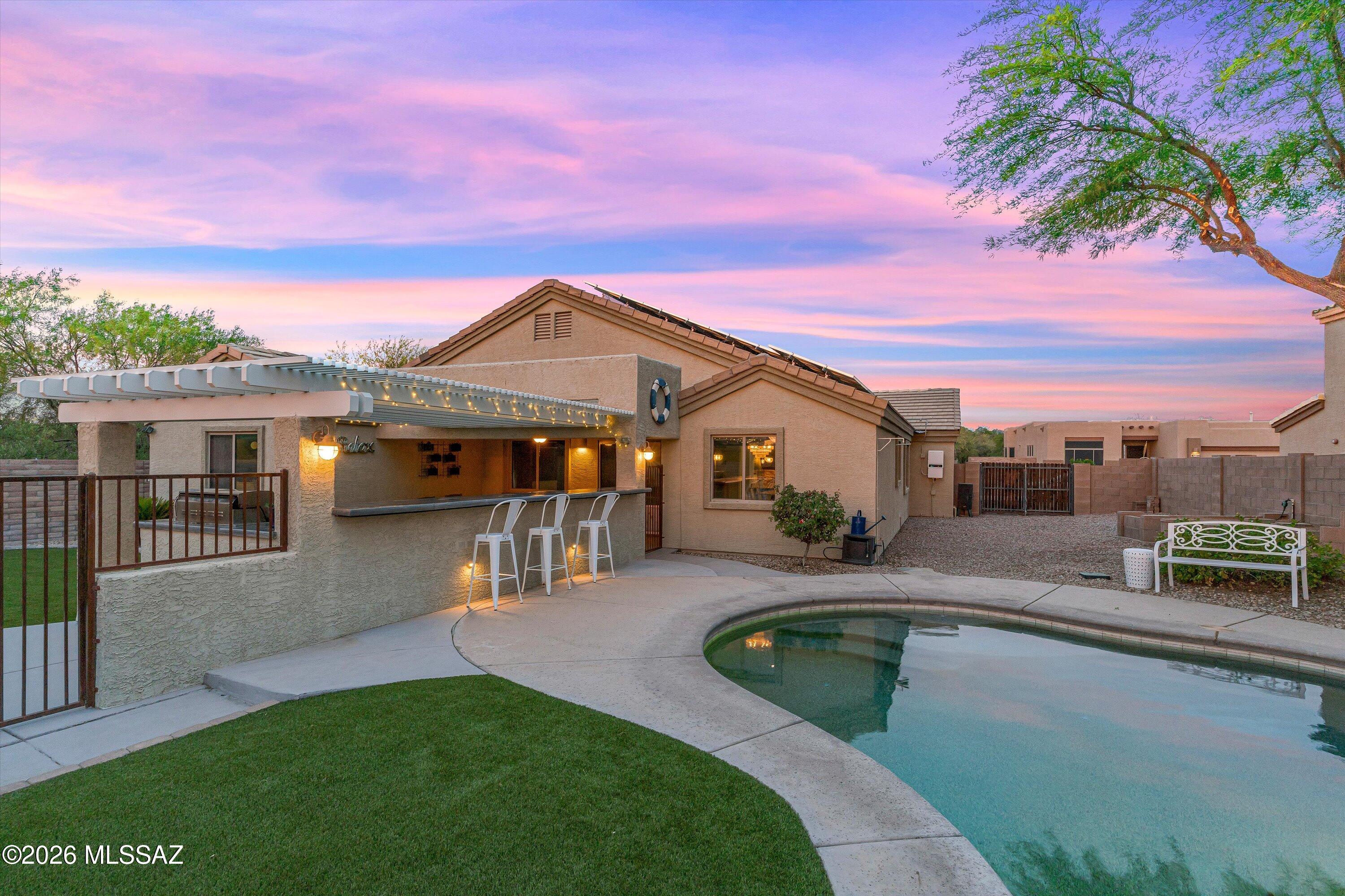 7169 West Oracle Ridge Trail Tucson, AZ 85743 - Photo 13 of 51 51-Pool Area