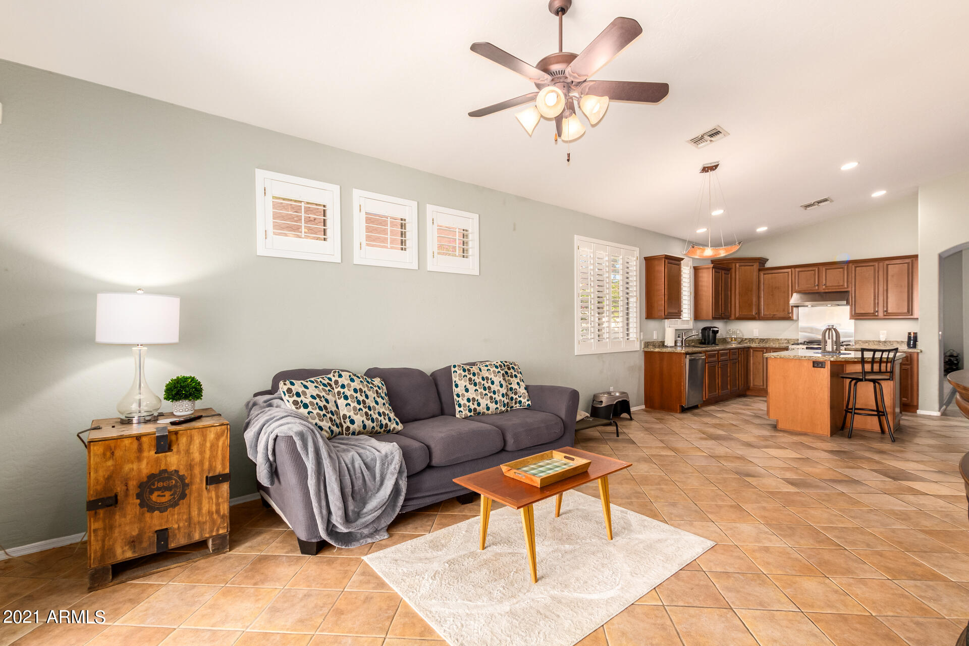2516 East Fremont Road Phoenix, AZ 85042 - Photo 7 of 44 06 Fremont
