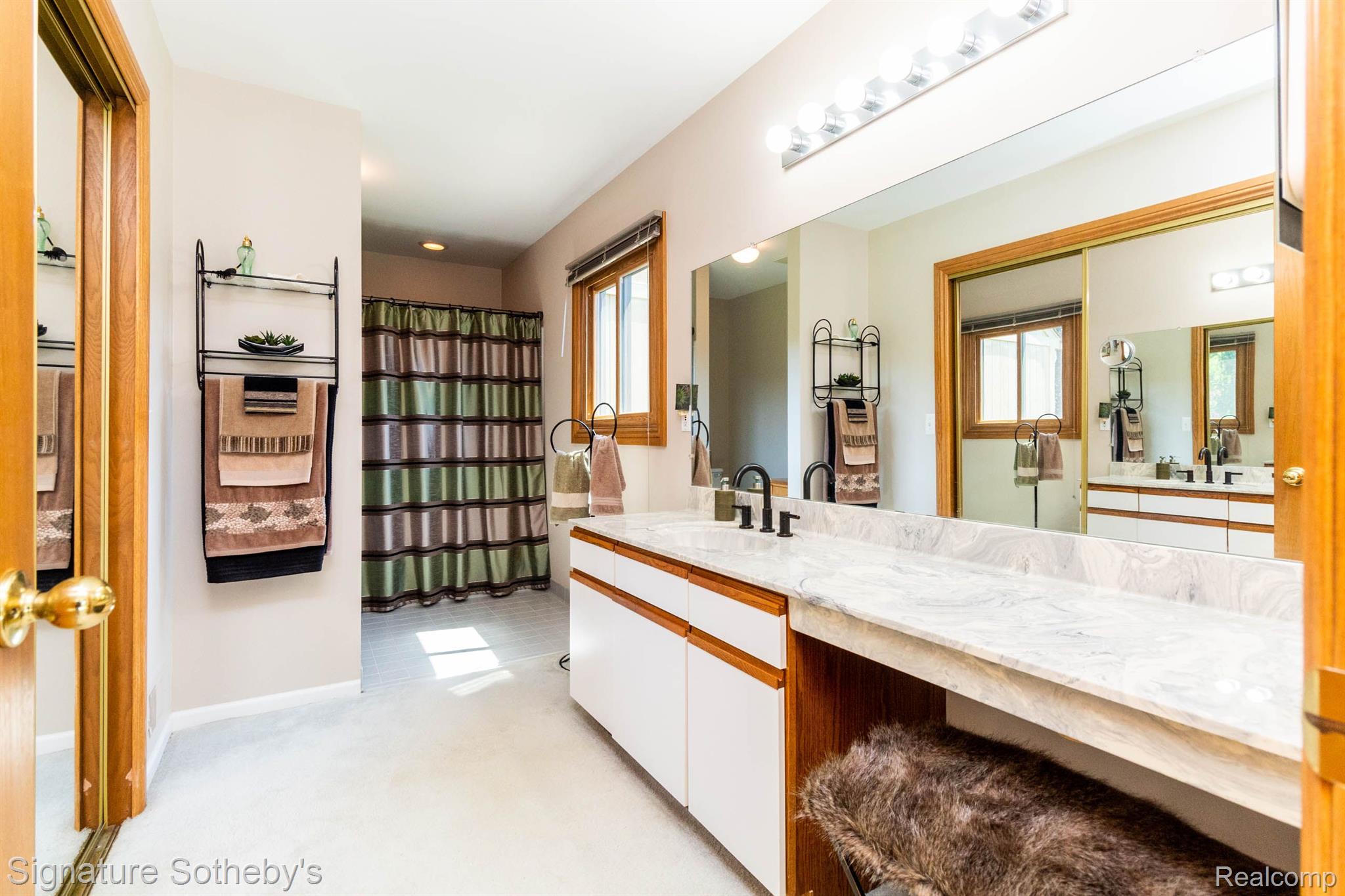 2167 Rochelle Park Drive, Unit 67 Rochester, MI 48309 - Photo 19 of 45 Gallery Image 19