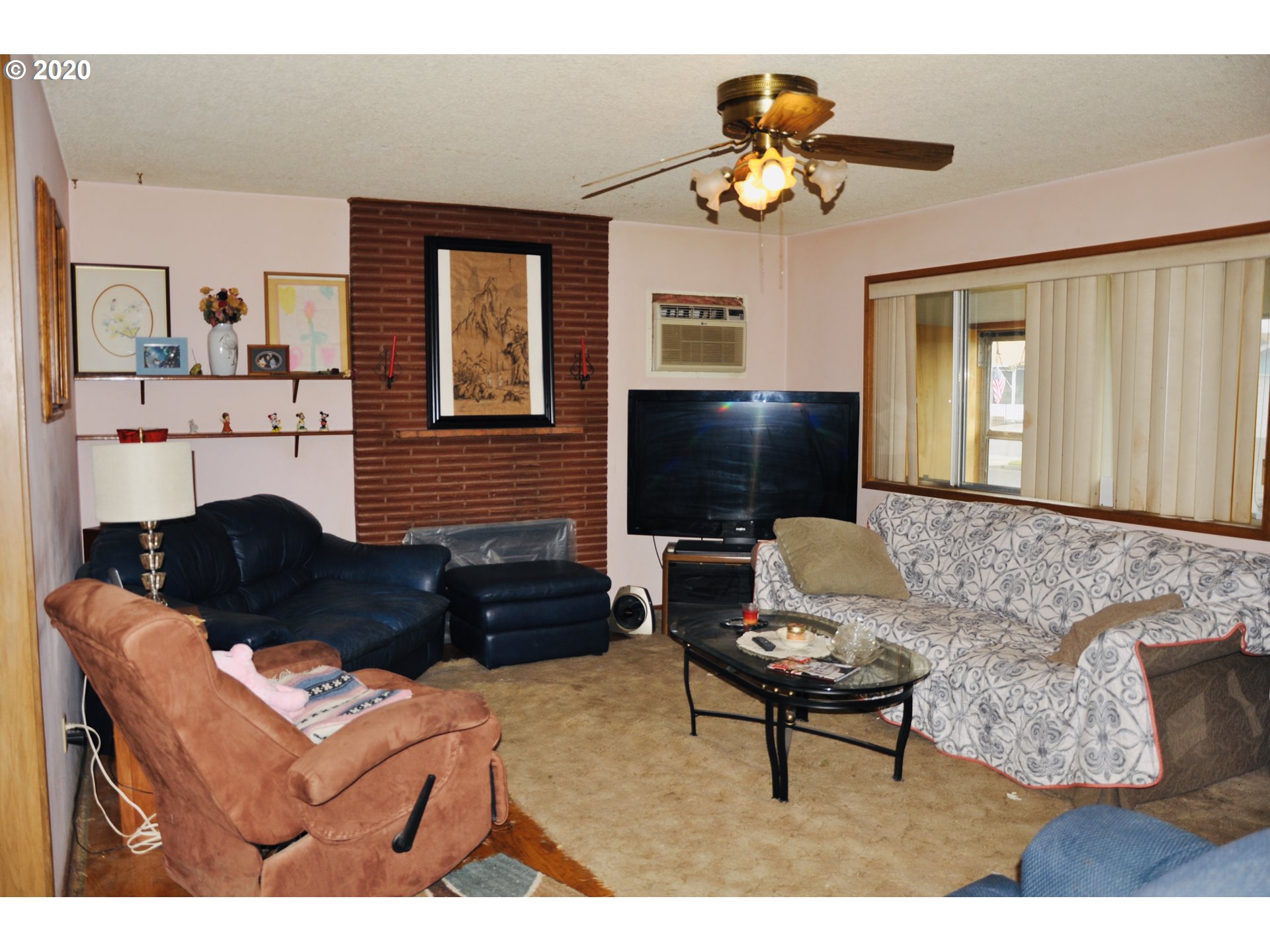 923 Southeast 226th Avenue Gresham, OR 97030 - Photo 4 of 11