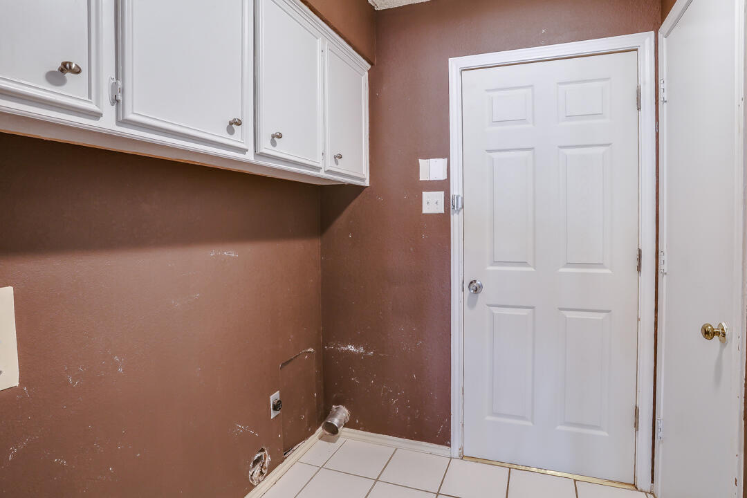 5210 90th Street Lubbock, TX 79424 - Photo 14 of 21 5210-111